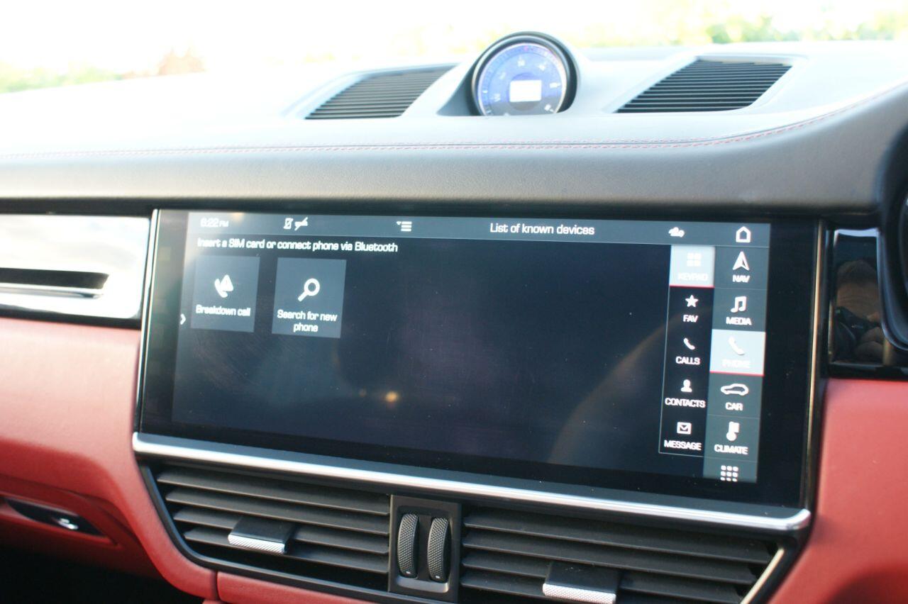 Porsche Cayenne view 62