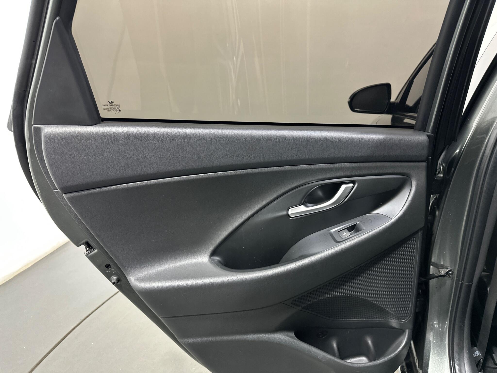 Hyundai i30 view 37