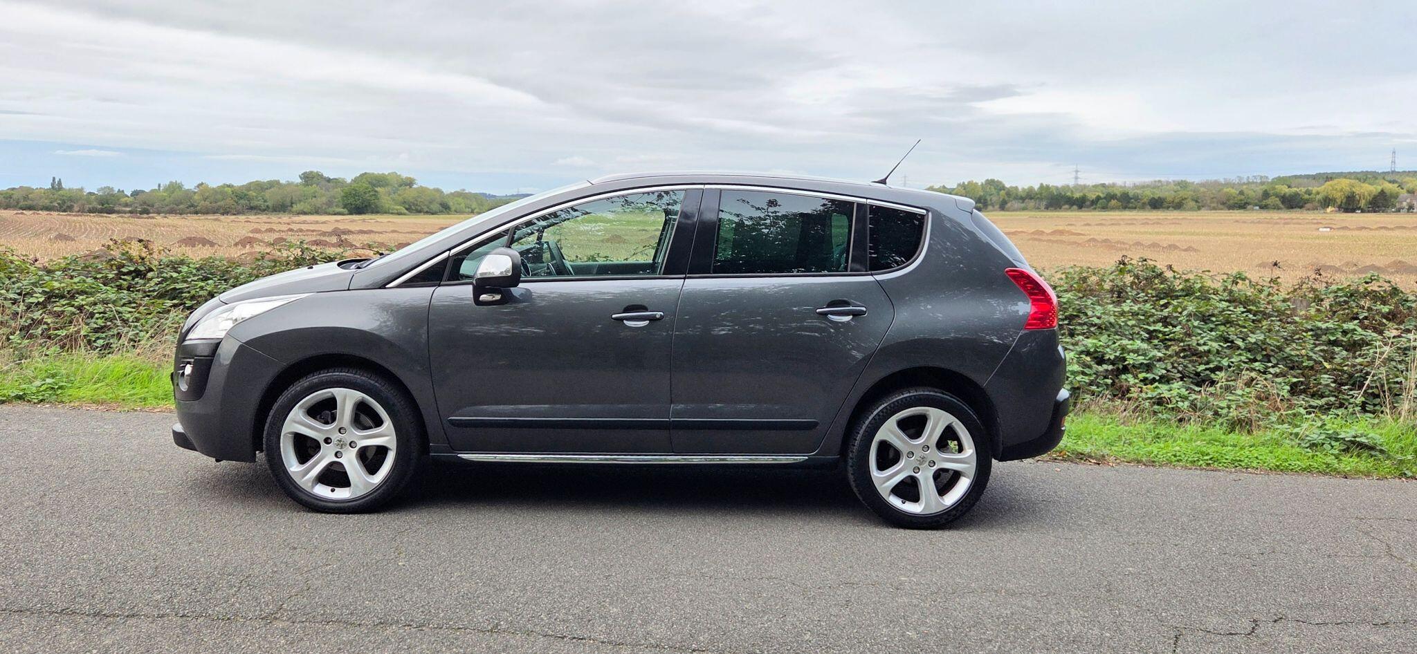 Peugeot 3008 view 5
