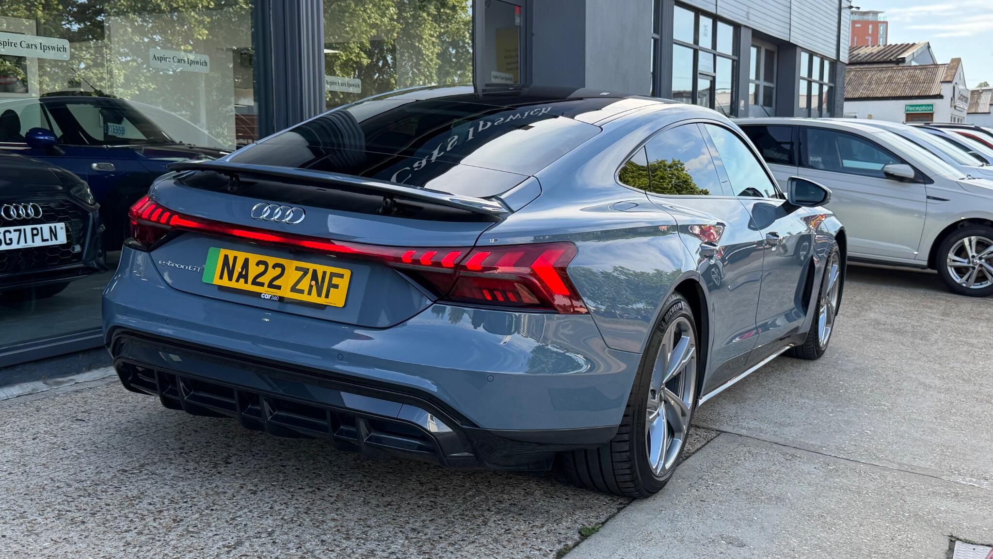 Audi E-Tron GT view 5