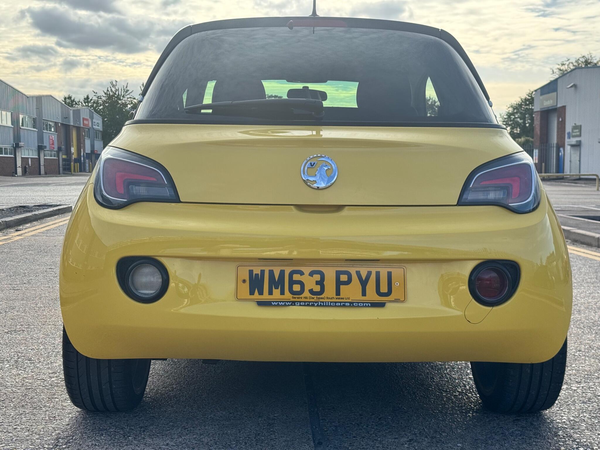 Vauxhall Adam view 12