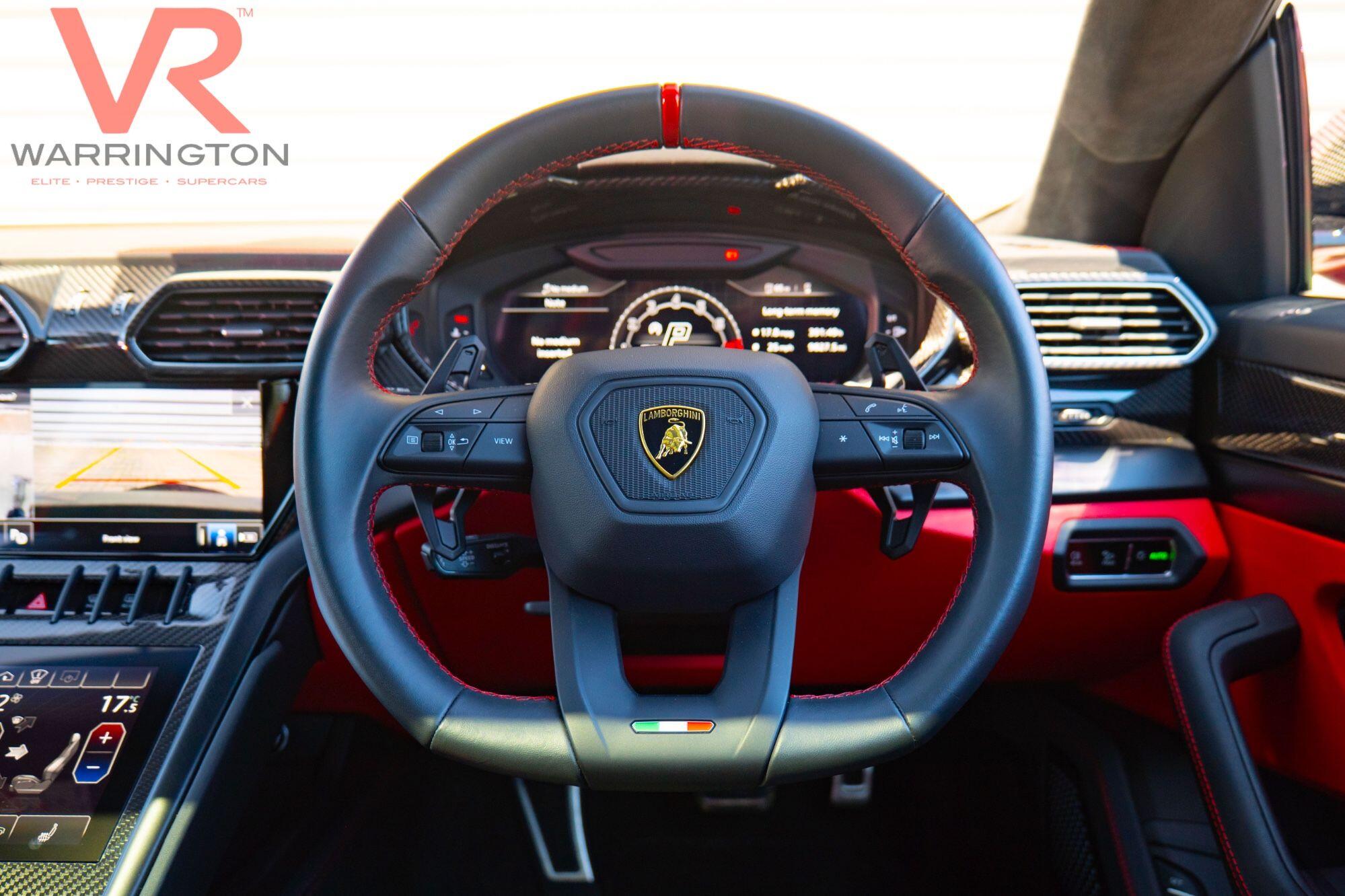 Lamborghini Urus view 8