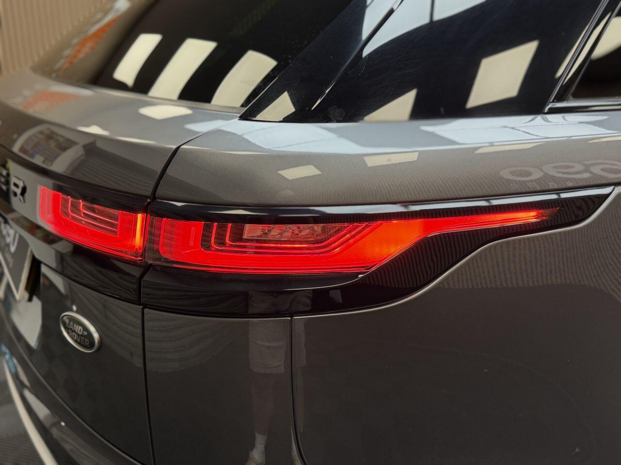 Land Rover Range Rover Velar view 19