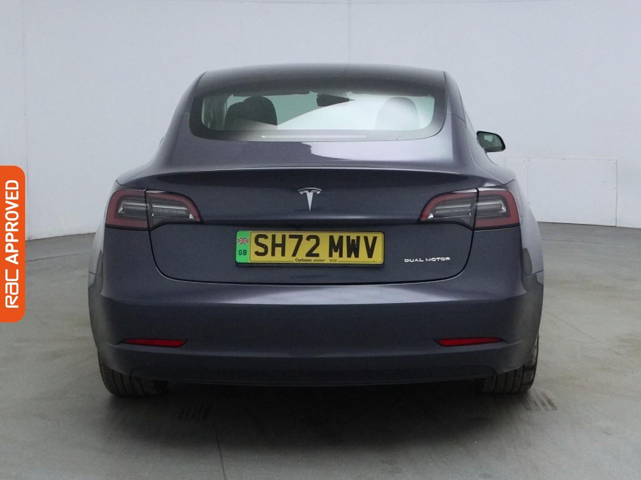 Tesla Model 3 view 8
