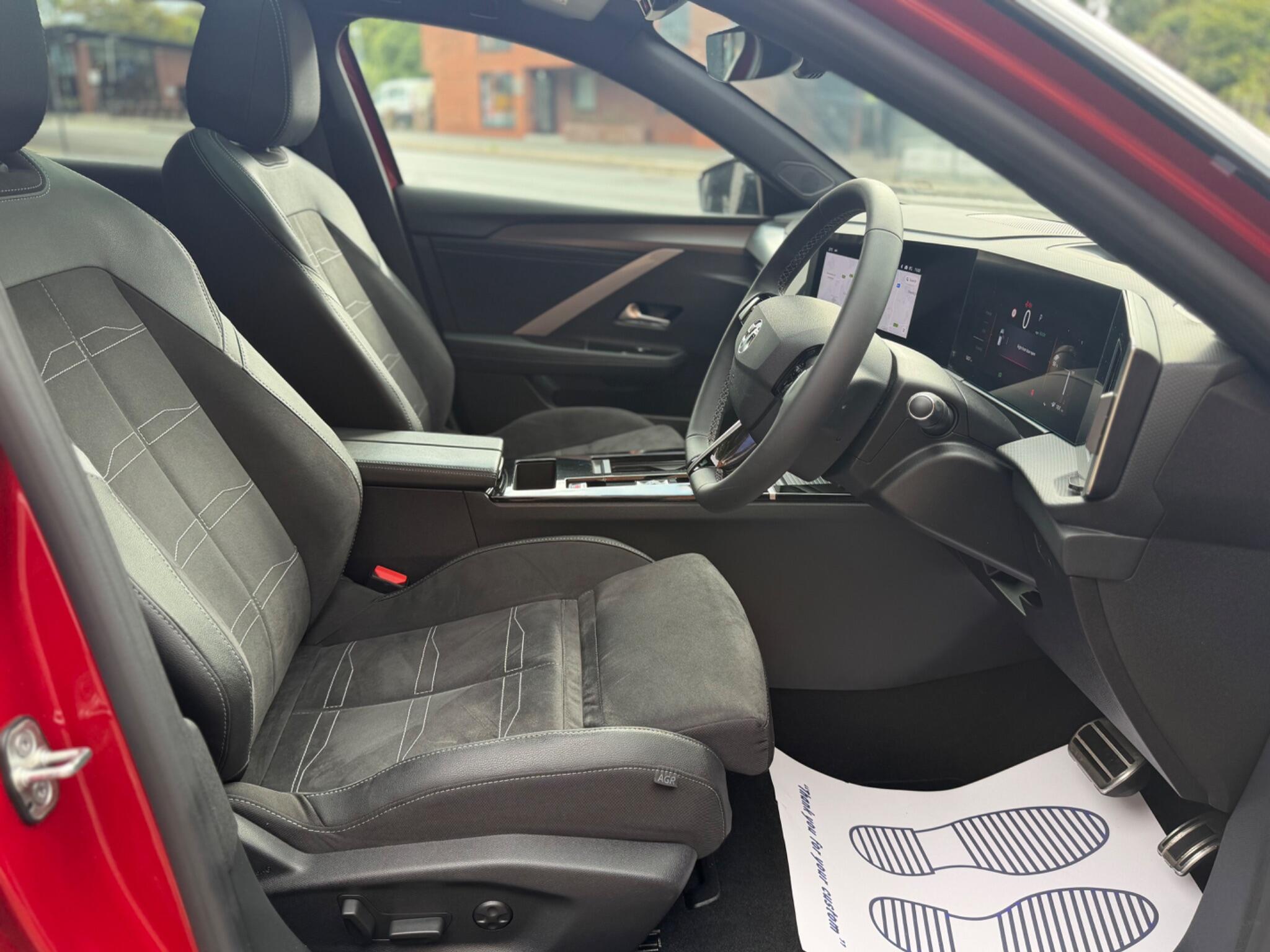 Vauxhall Astra Electric view 27