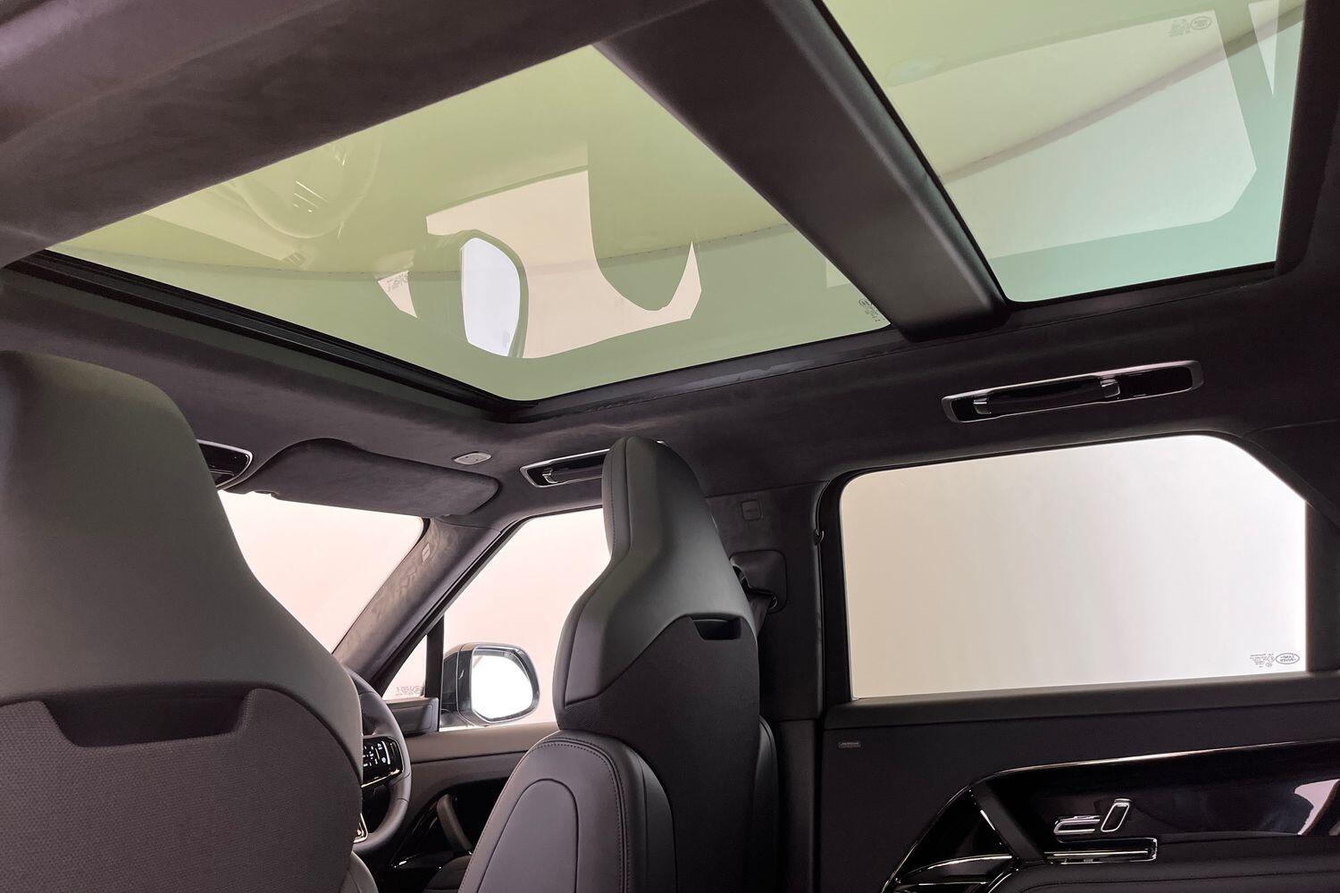 Land Rover Range Rover Sport view 22