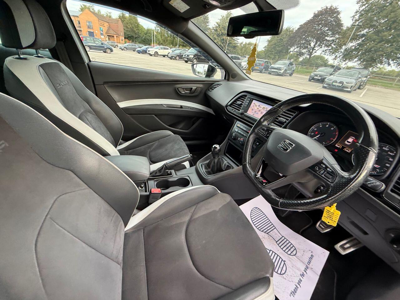Seat Leon view 6