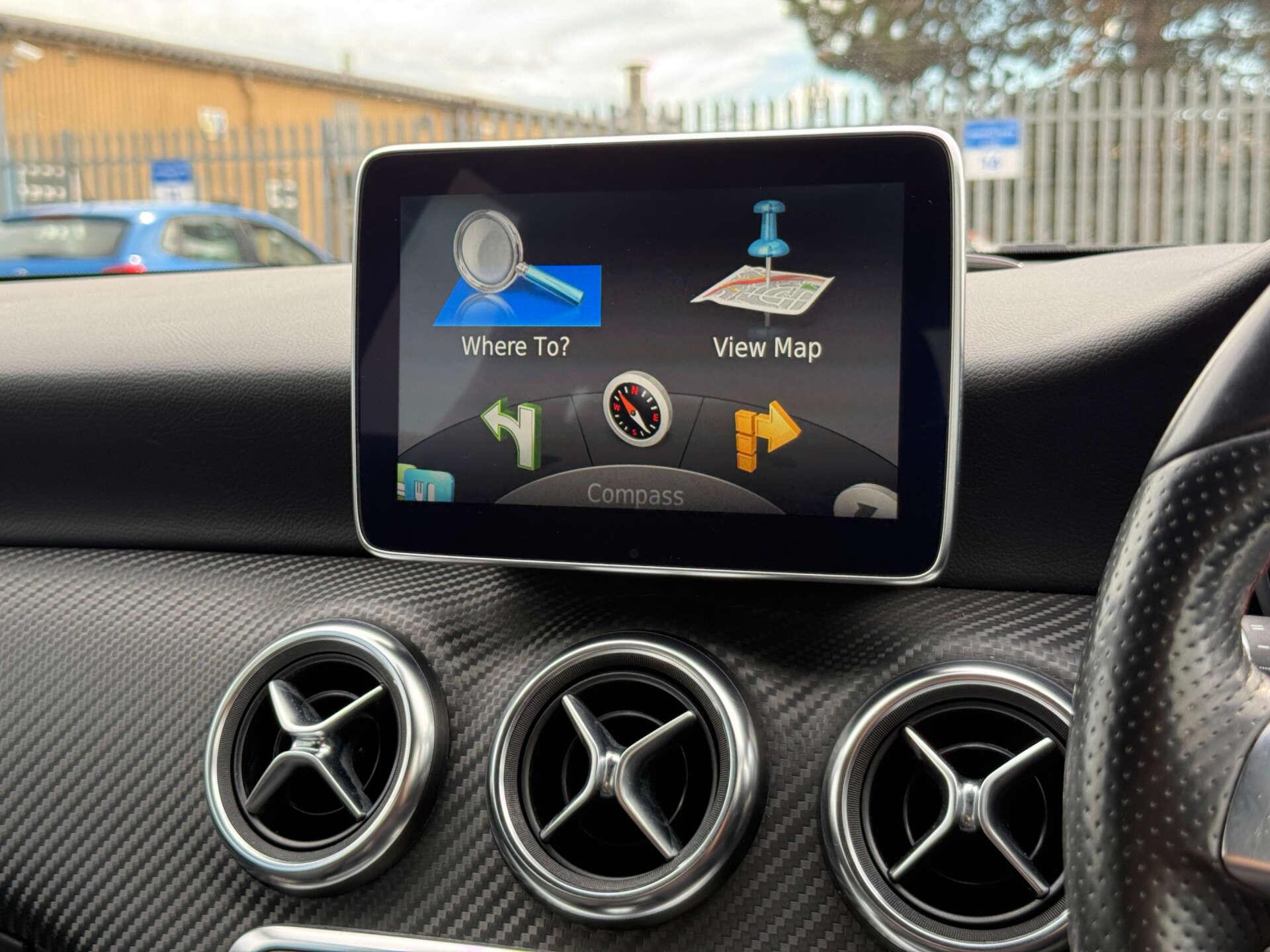 Mercedes-Benz A Class view 70