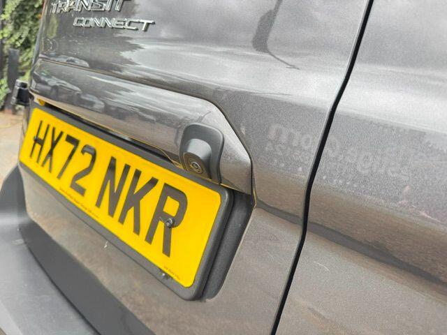 Ford Transit Connect view 22