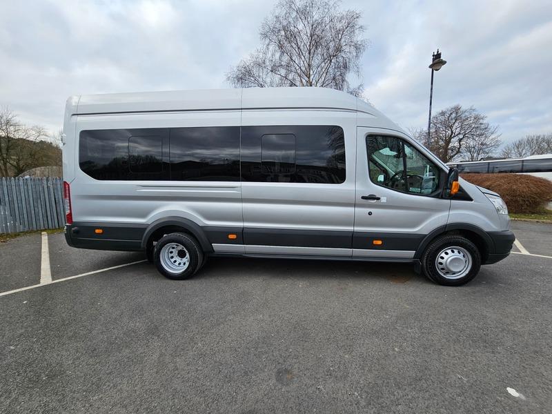 2018 Ford Transit 2.2 TDCi 460 HDT Trend Minibus 5dr Diesel Manual L4 H3 (18 seats) (196 g/km, 123 bhp) • 16,832 miles image 6