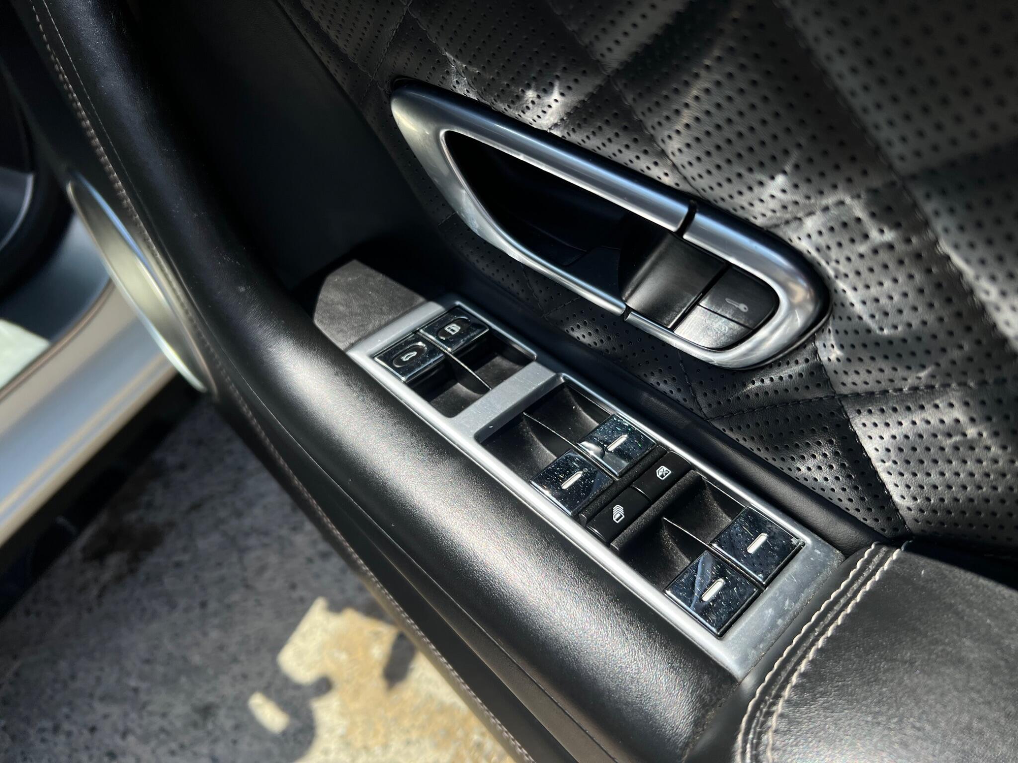 Bentley Continental view 55