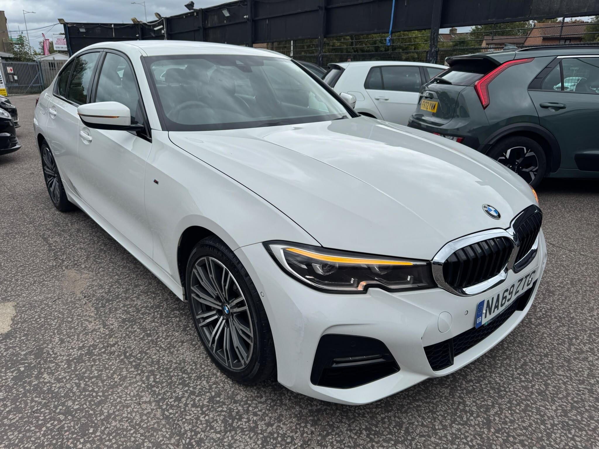 BMW 3 Series view 10