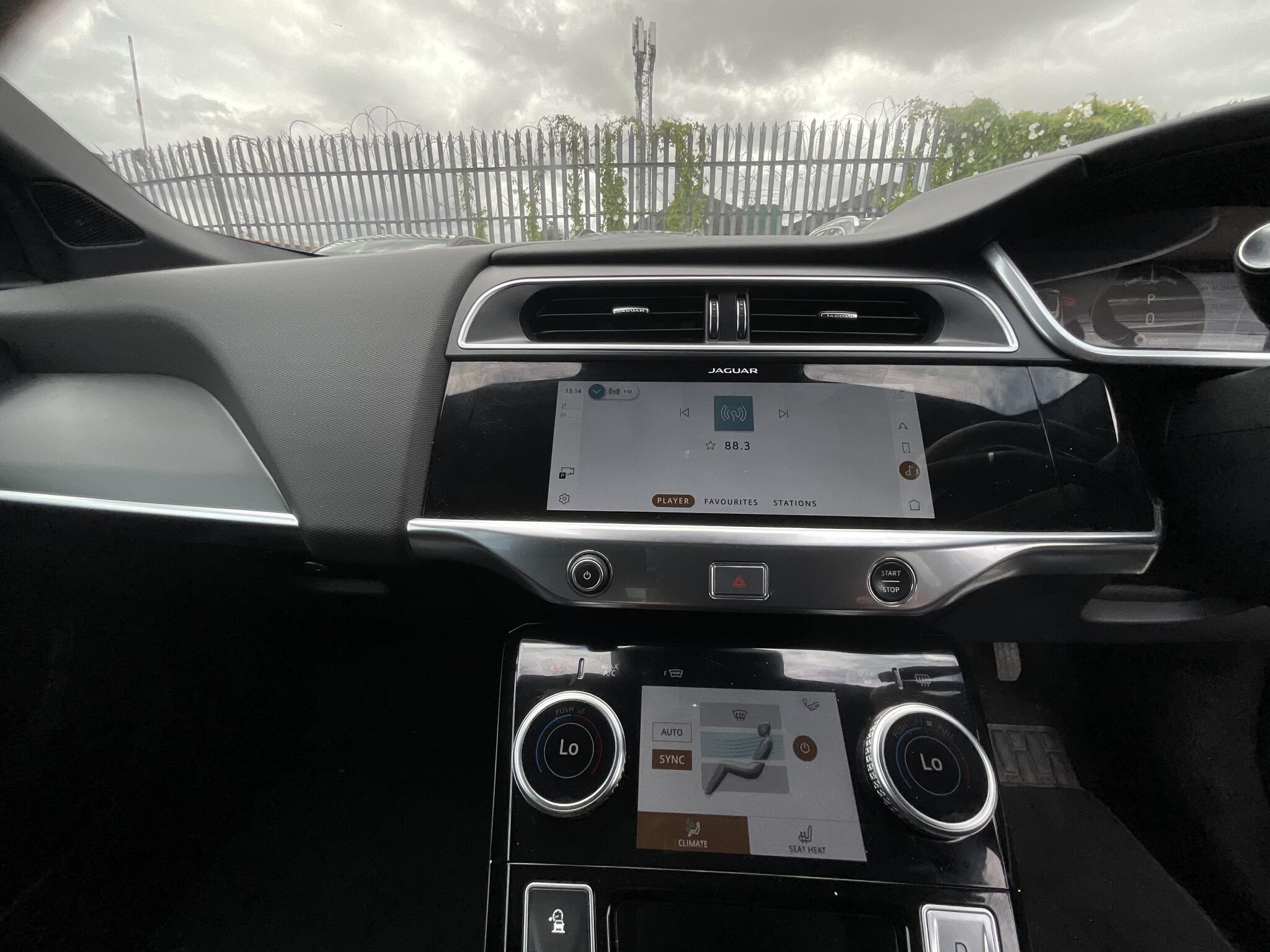 Jaguar I-Pace view 21