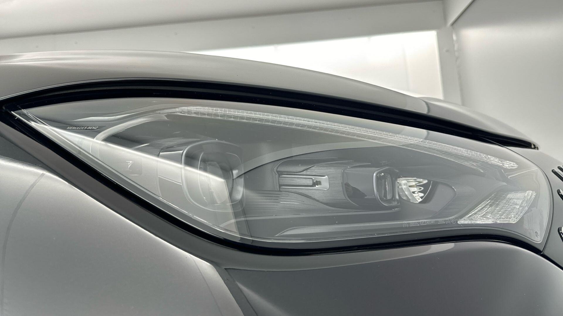 Mercedes-Benz EQE view 30