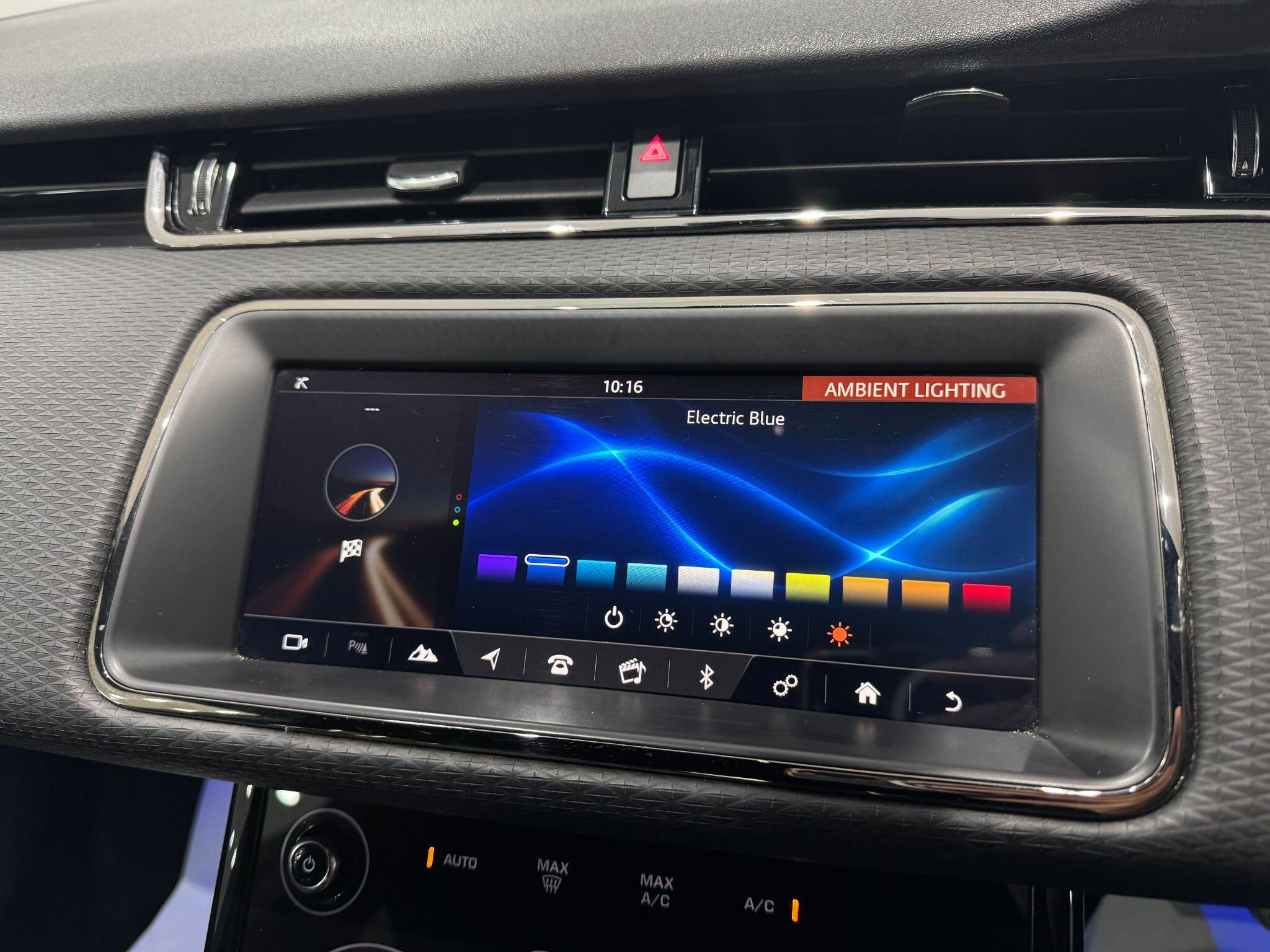 Land Rover Range Rover Evoque view 42