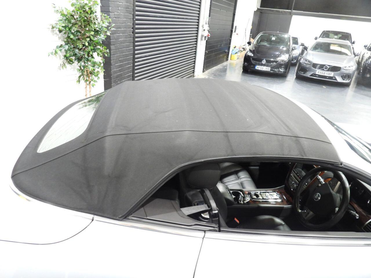 Jaguar XK view 27