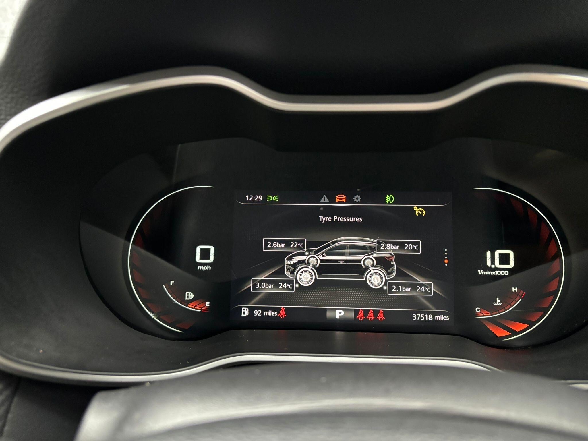 MG MG ZS view 33