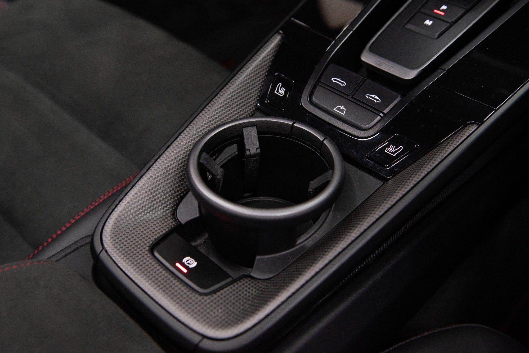 Porsche 911 view 42