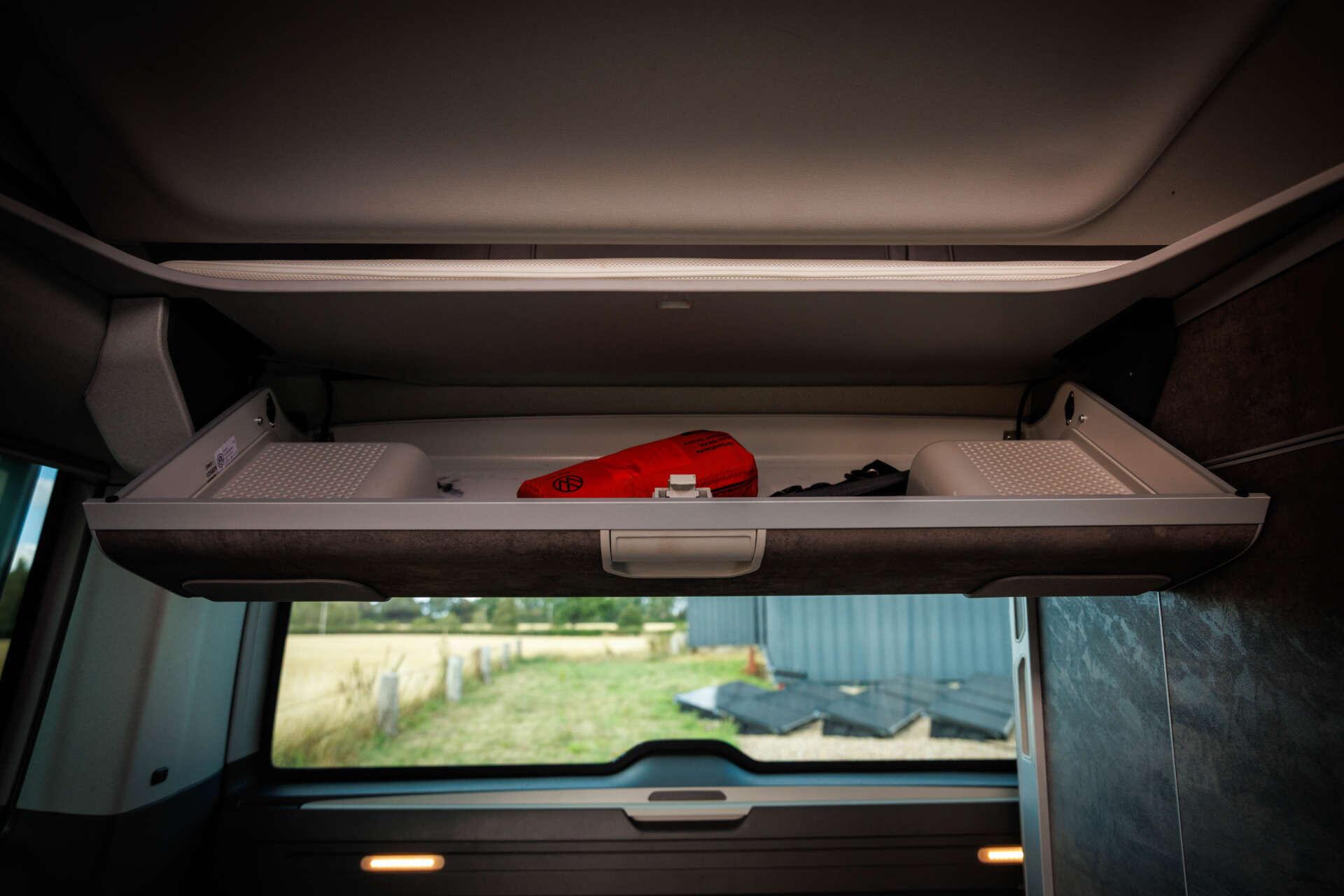 Volkswagen California view 30