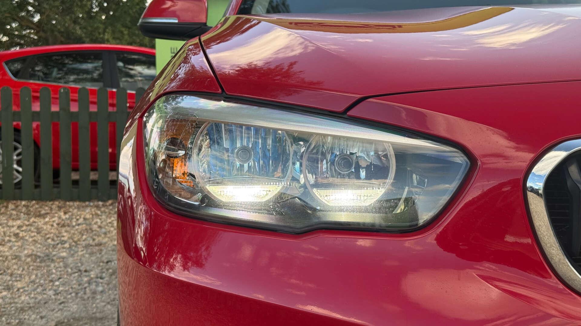 BMW 1 Series view 38