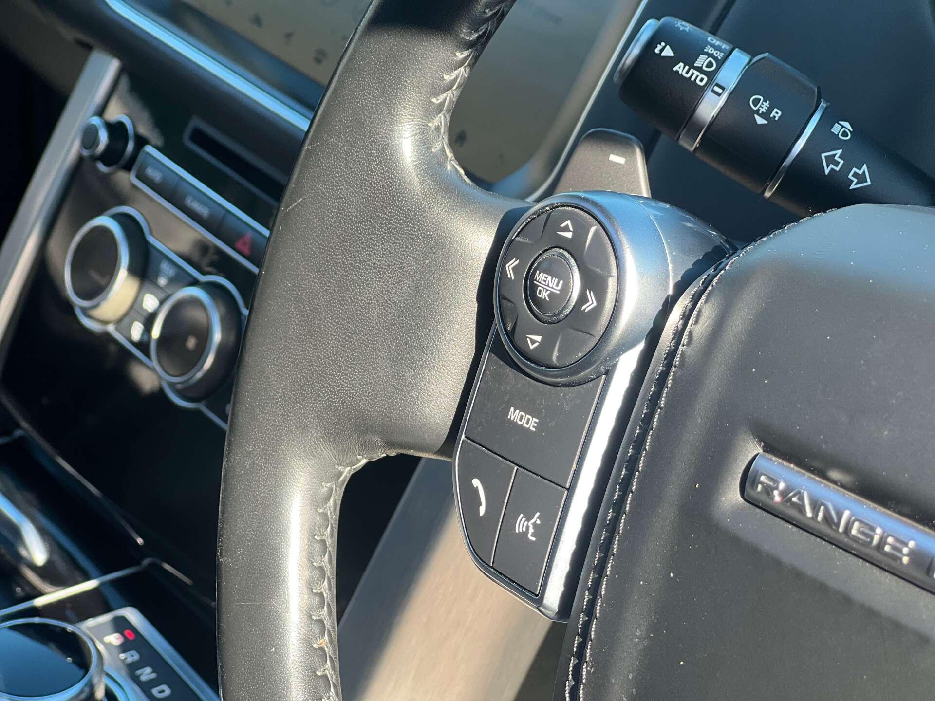 Land Rover Range Rover view 20