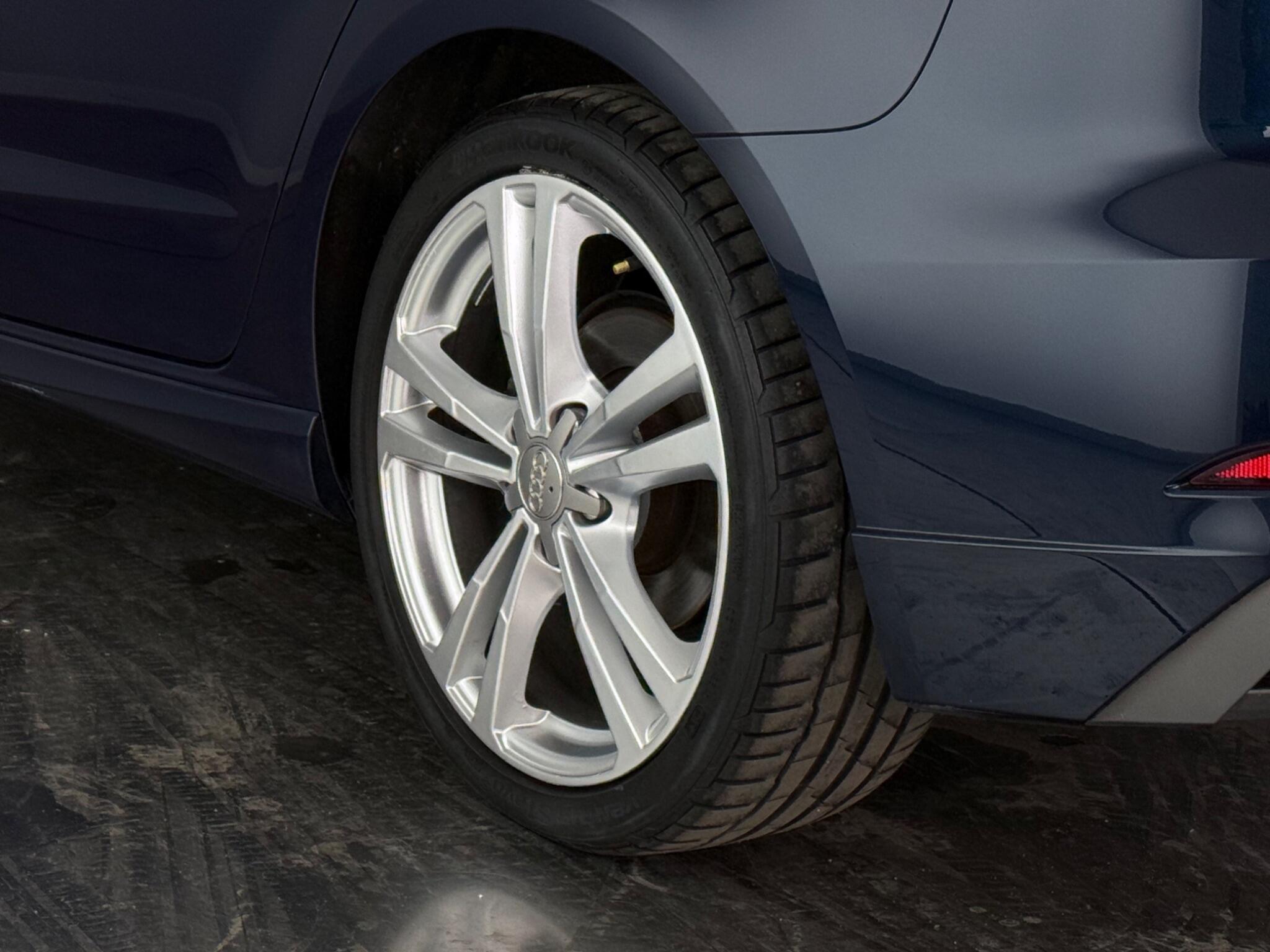 Audi A3 view 7