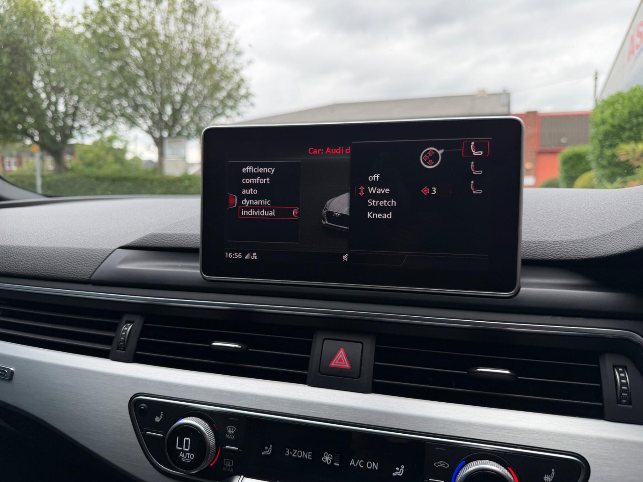 Audi S5 view 9