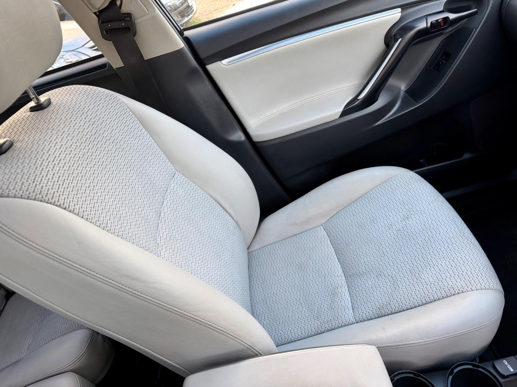 Toyota Verso view 54