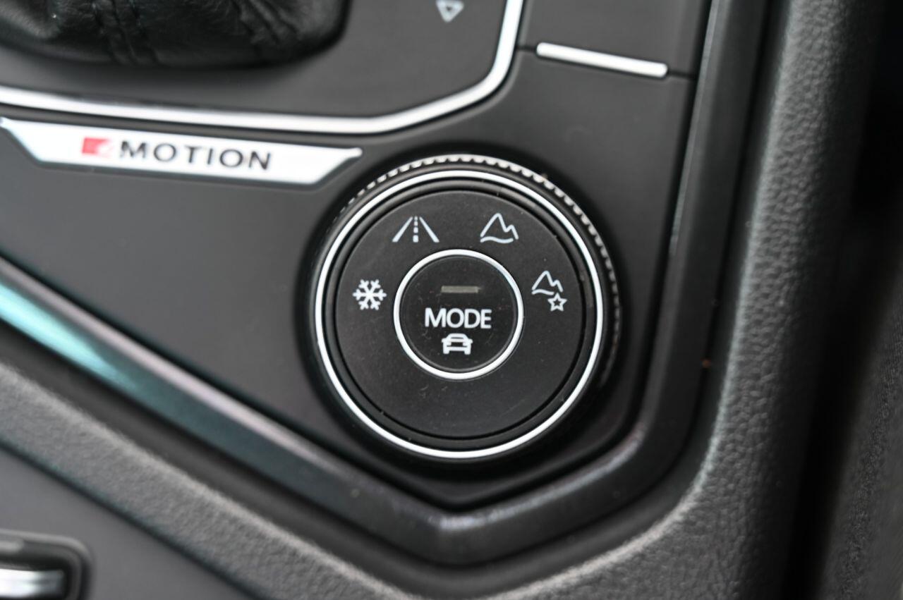Volkswagen Tiguan view 33