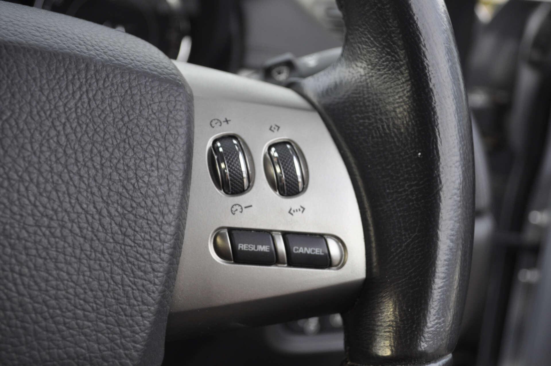 Jaguar XK view 13