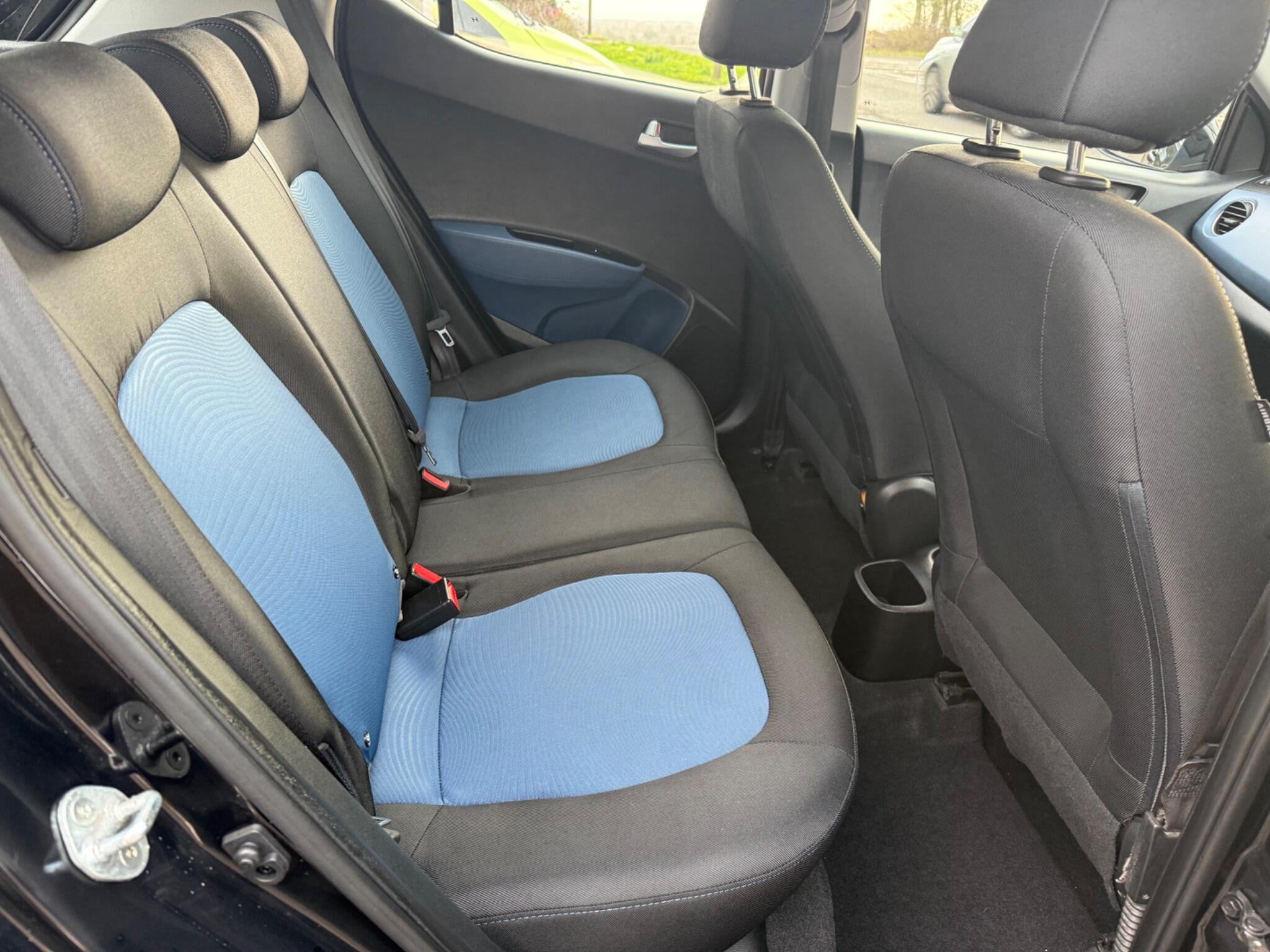 2016 Hyundai i10 1.0 Premium Euro 5 5dr • 99,000 miles image 15