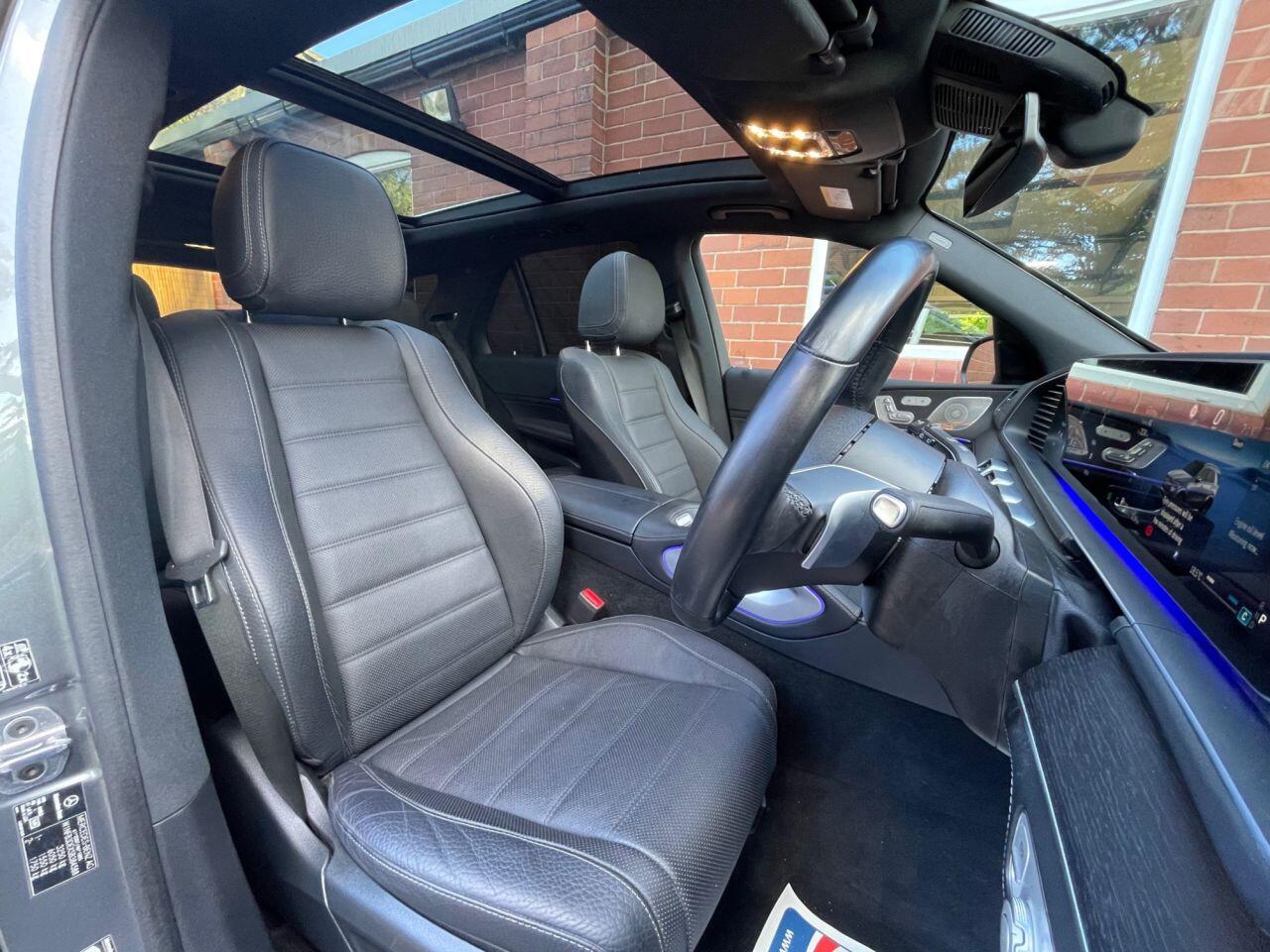 Mercedes-Benz GLE view 4