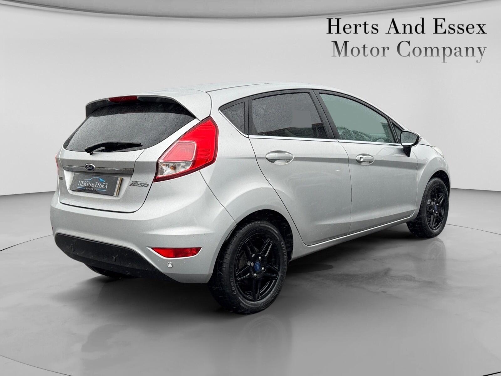 Ford Fiesta view 8