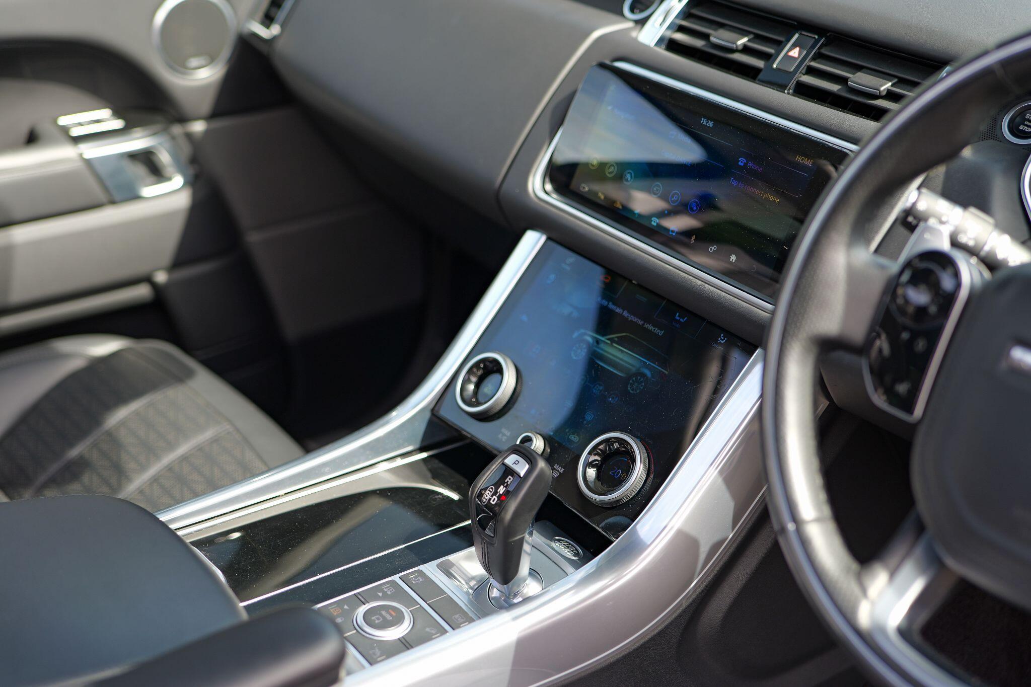 Land Rover Range Rover Sport view 14