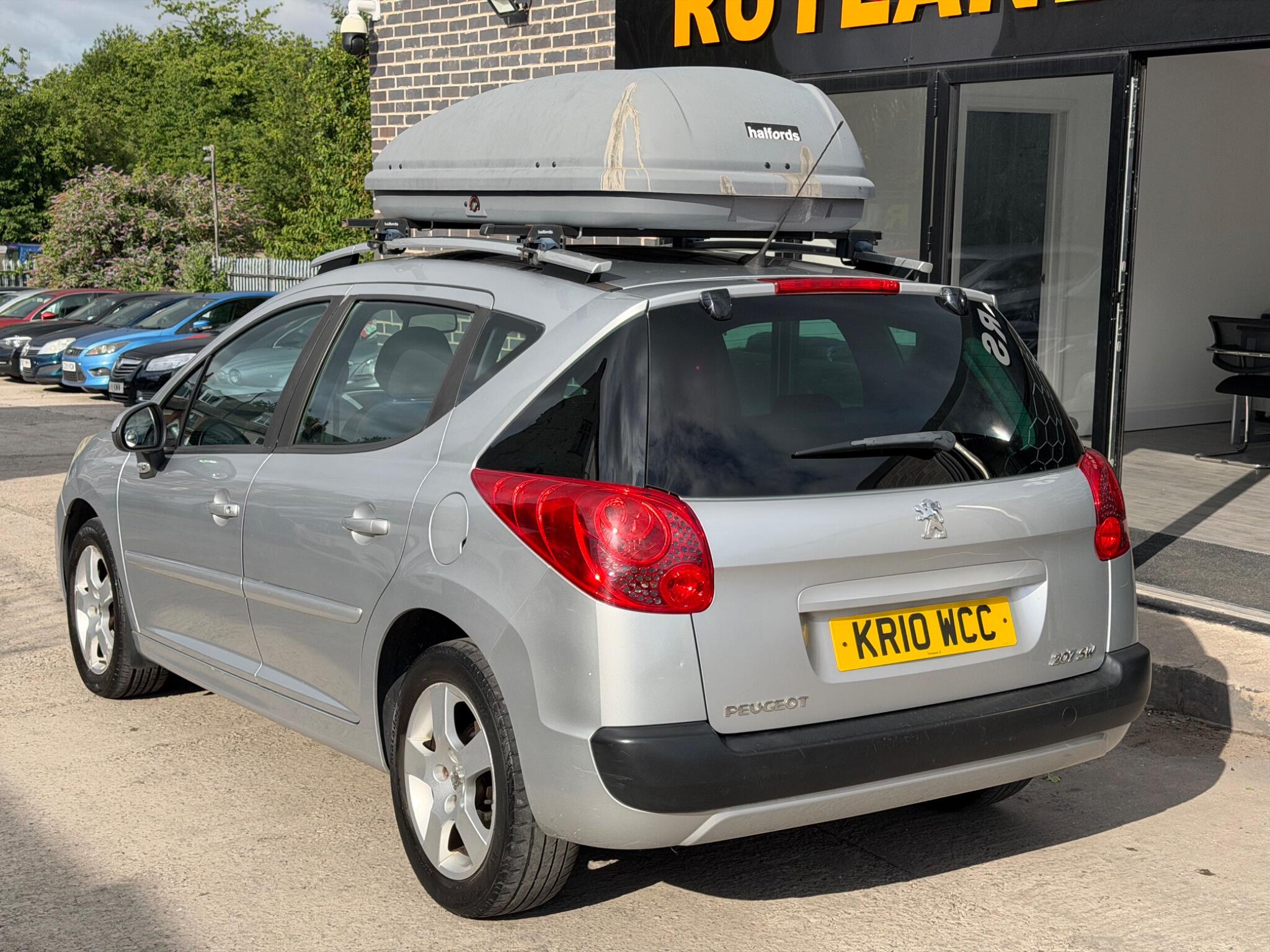 Peugeot 207 view 6