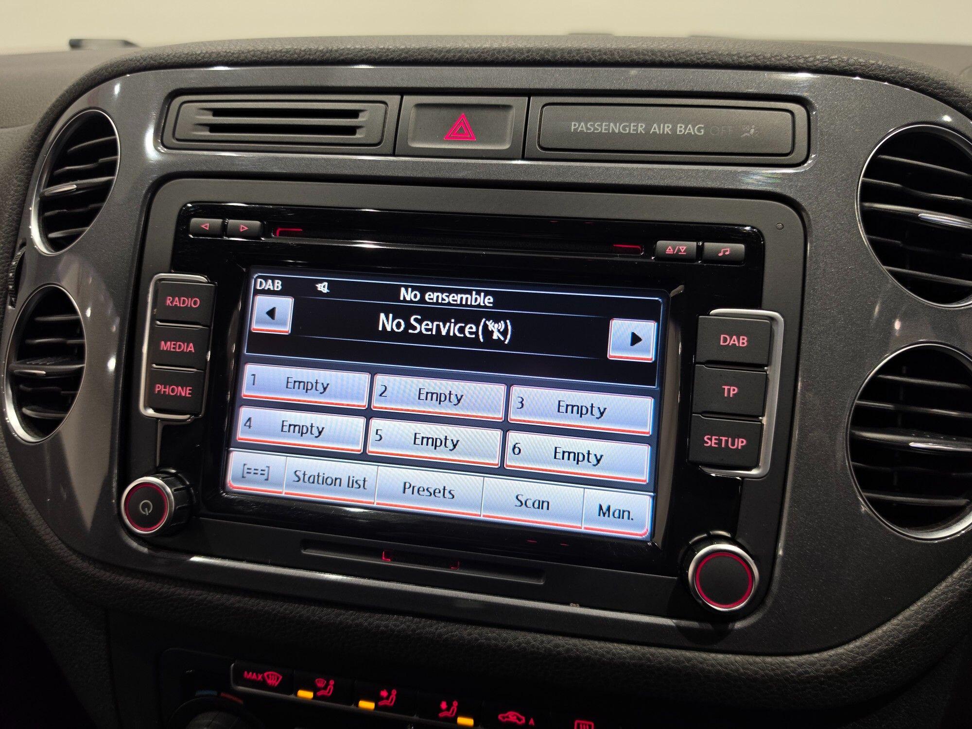 Volkswagen Tiguan view 40