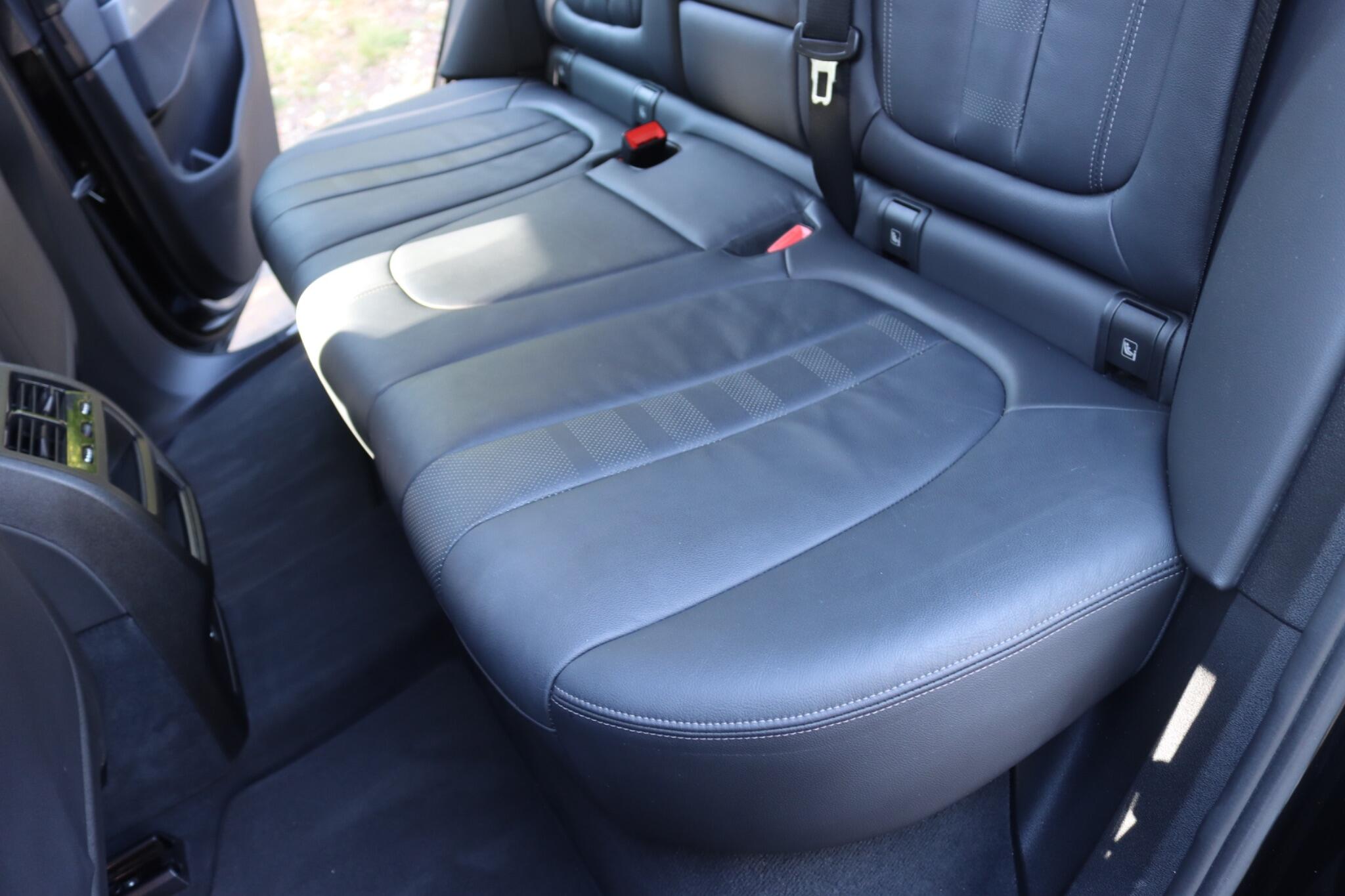 BMW X5 view 7