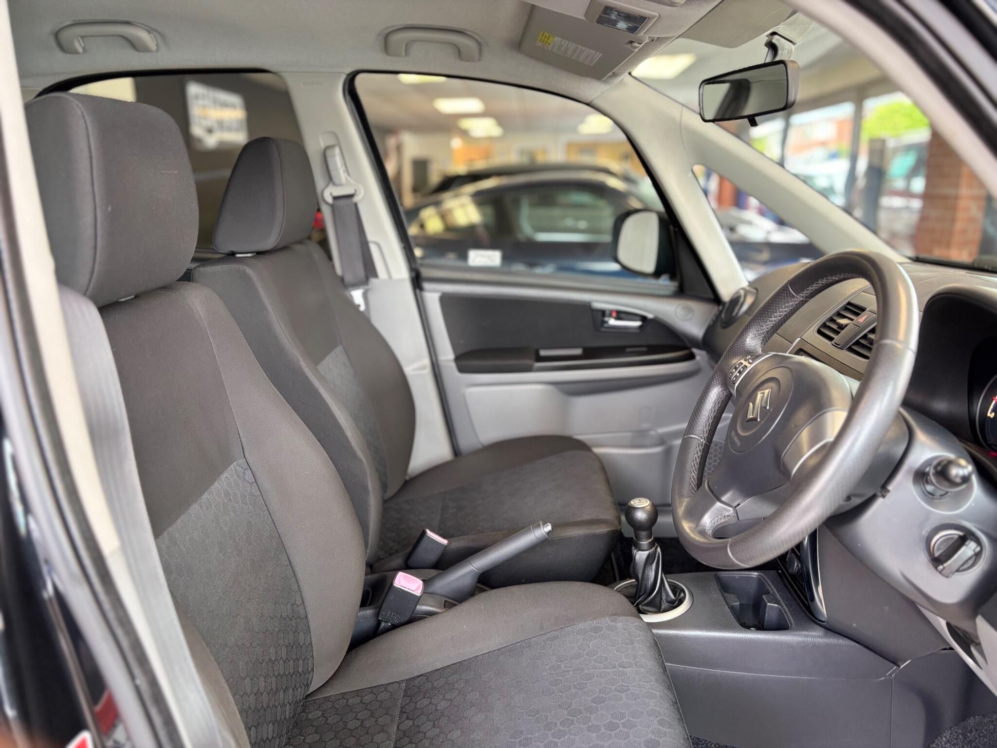 Suzuki SX4 view 11