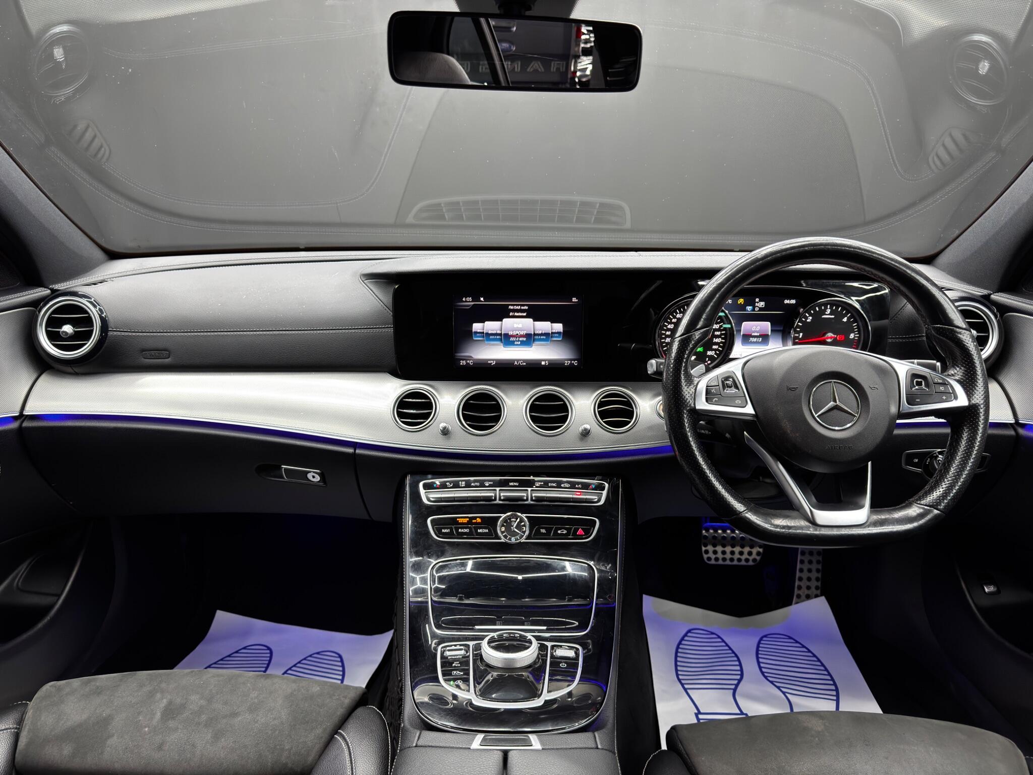 Mercedes-Benz E-Class view 11