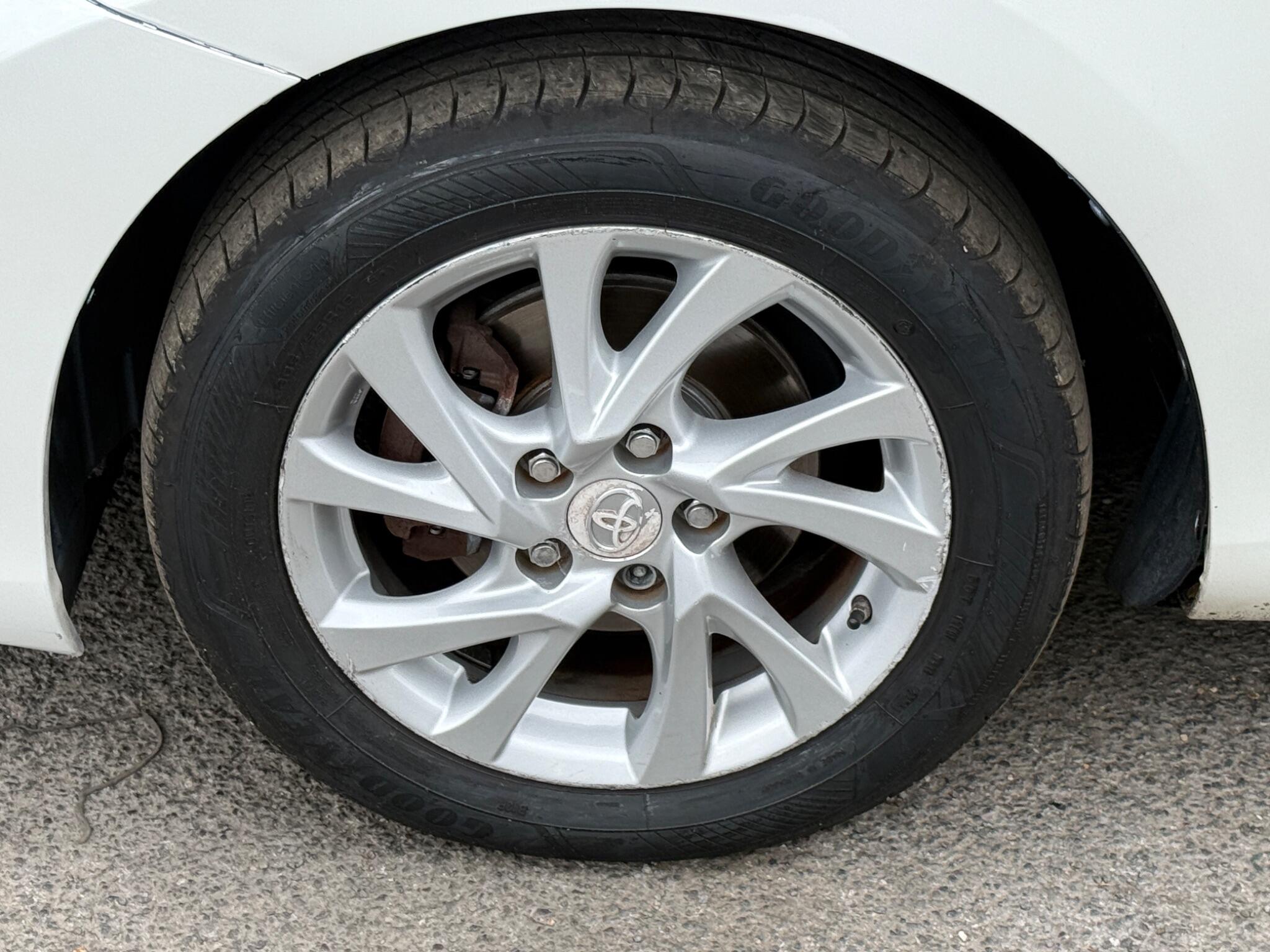 Toyota Auris - Image 22
