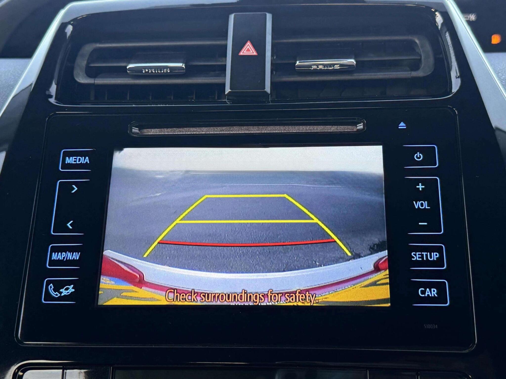 Toyota Prius view 7