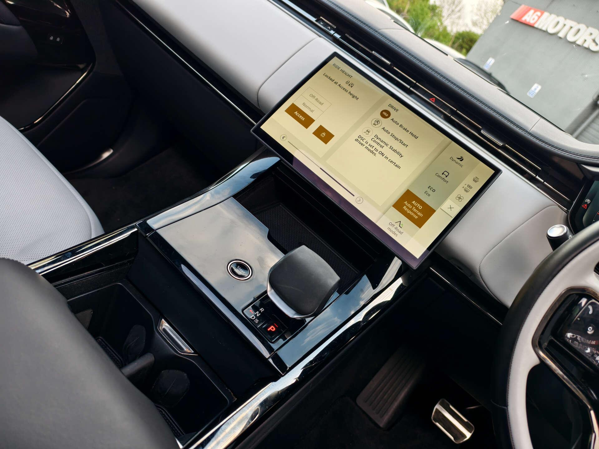 Land Rover Range Rover Sport view 33