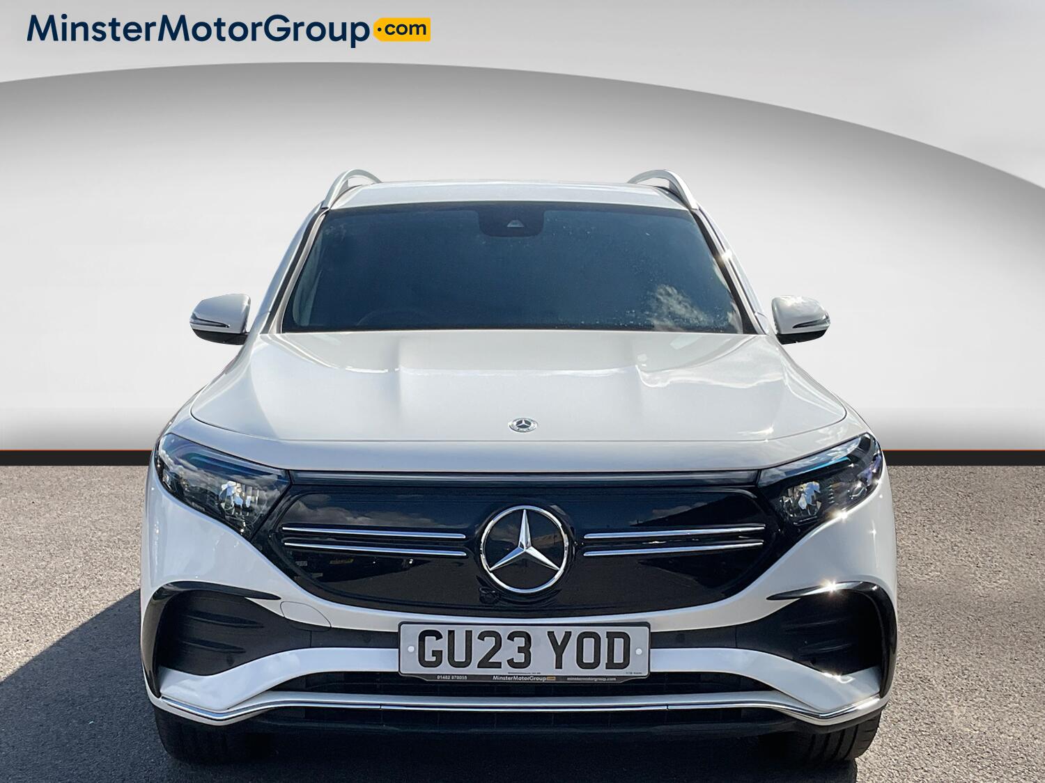 Mercedes-Benz EQB view 5