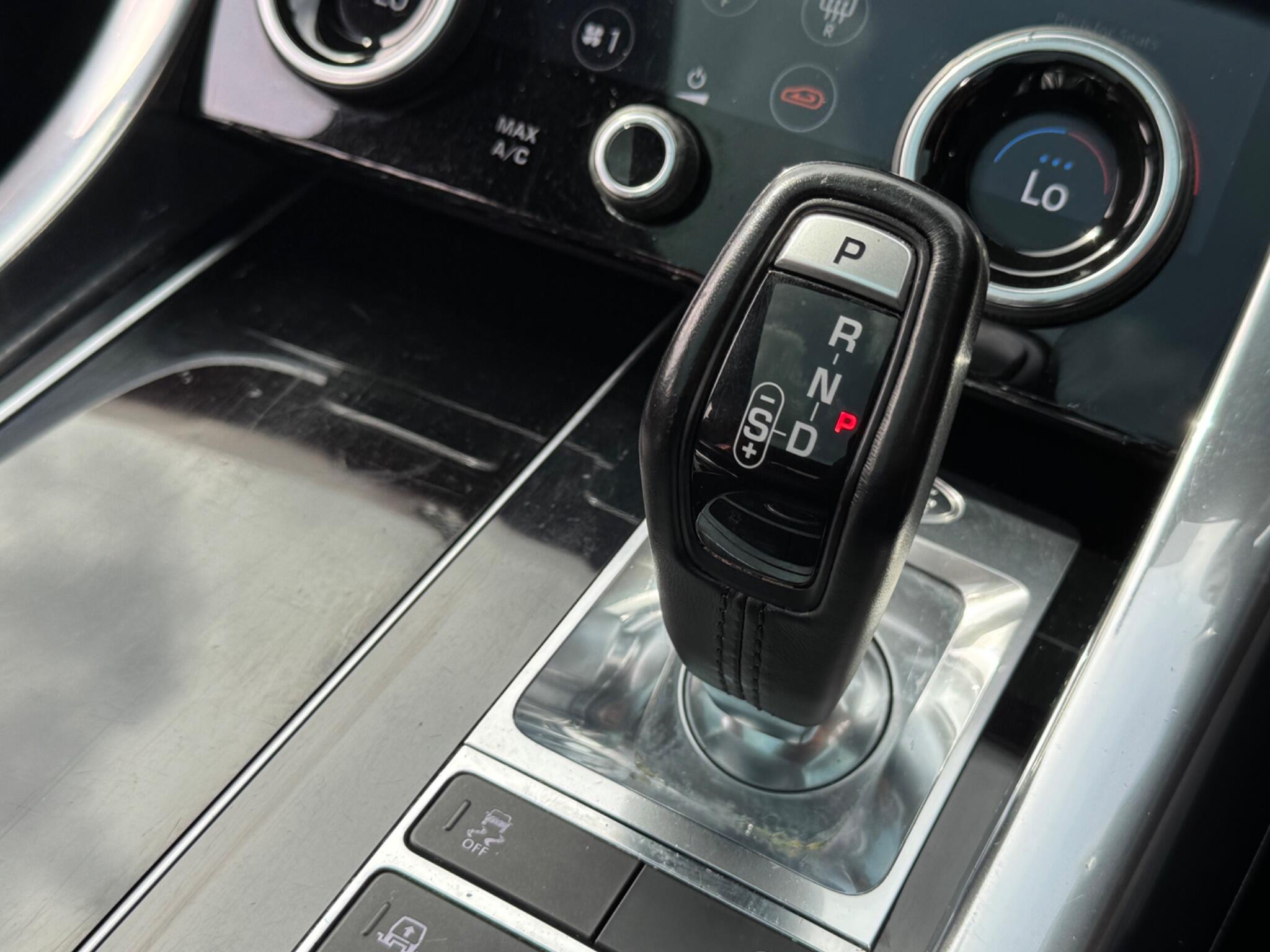 Land Rover Range Rover Sport view 33