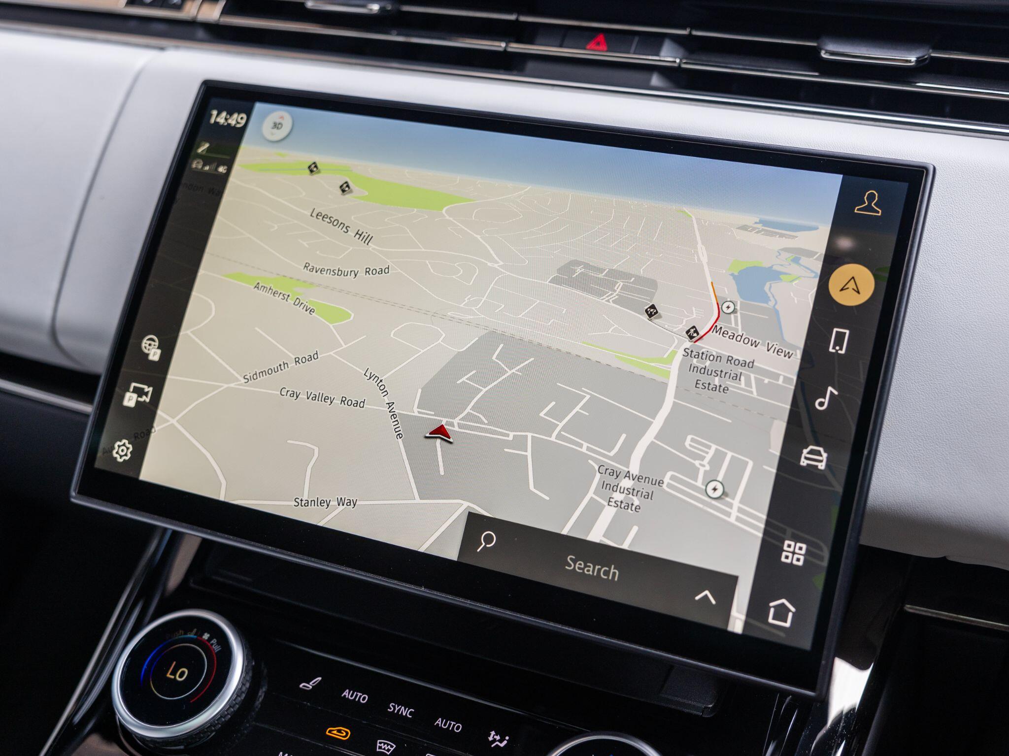 Land Rover Range Rover Sport view 25