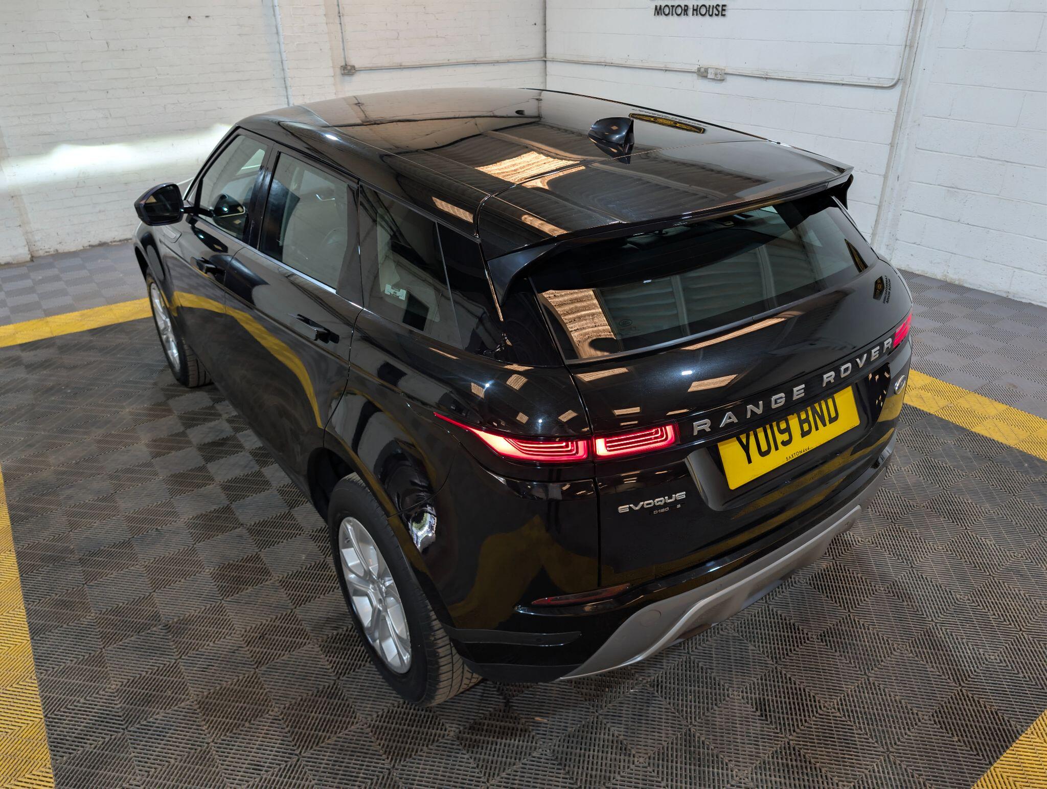 Land Rover Range Rover Evoque view 11