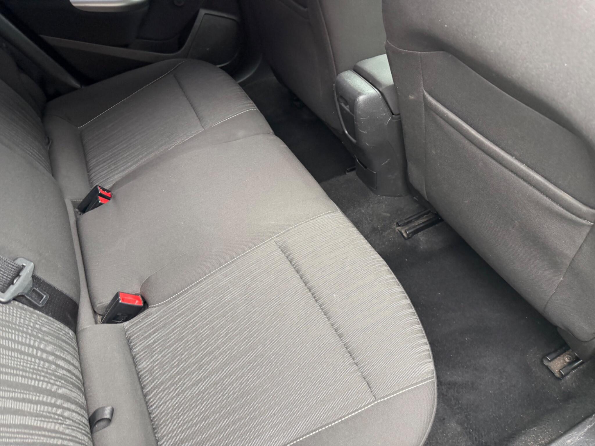 Vauxhall Astra view 30