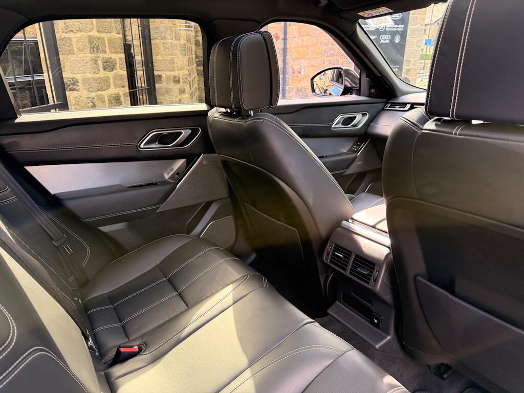 Land Rover Range Rover Velar view 33
