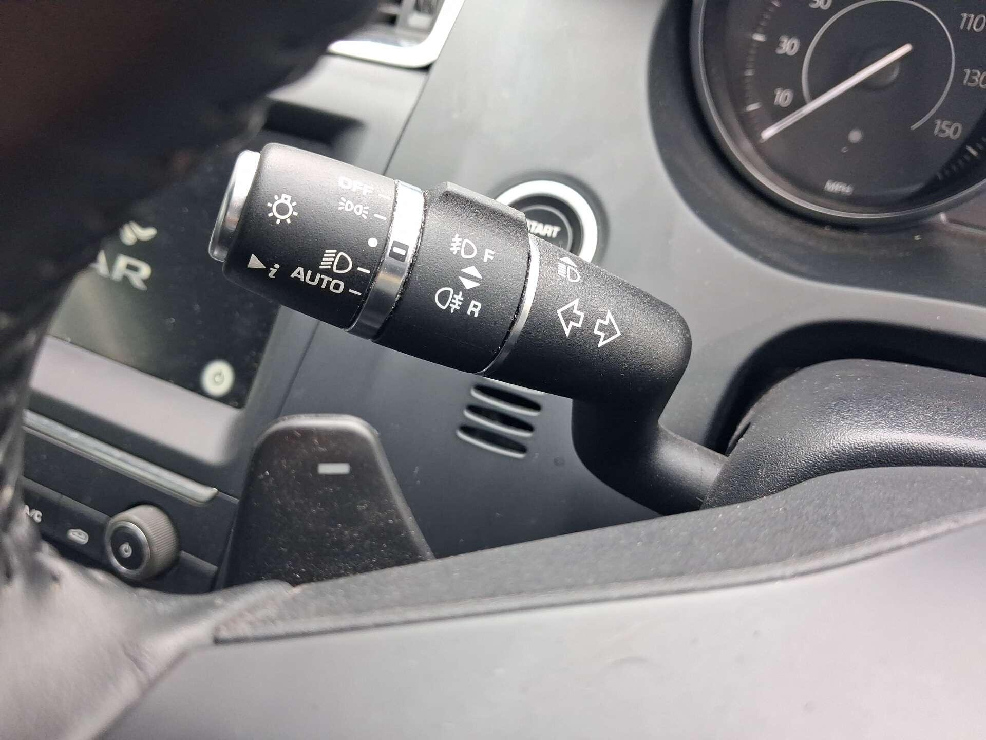 Jaguar E-Pace view 28