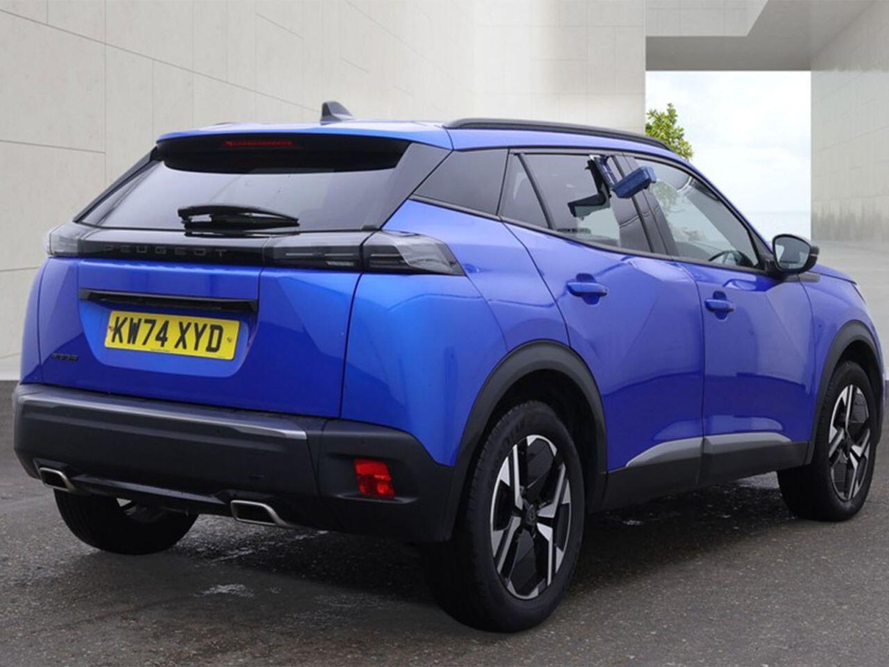 Peugeot 2008 view 4